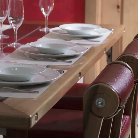 Haus Maryland شقة زيرمات